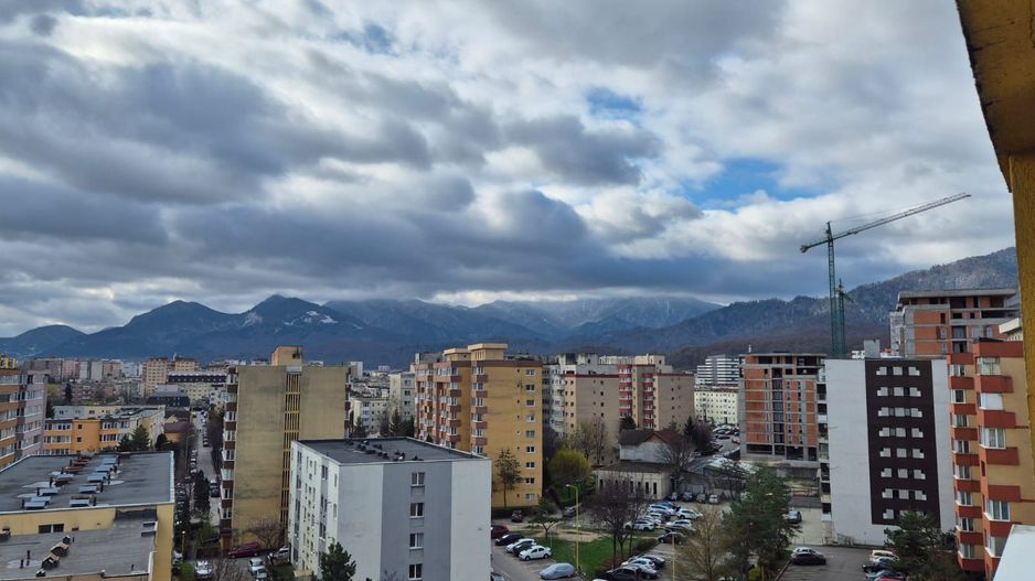 La 5 minute de Centru  - garsoniera spațioasă, pet friendly, priveliste frumoasă - Poză 16