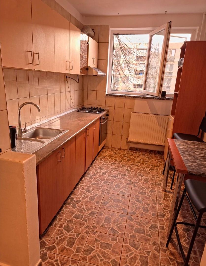 AP. 2 CAMERE TITAN, LOC PARCARE, MOBILAT/UTILAT, METROU 5 MINUTE - Poză 5