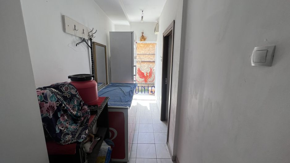 Casa Impartita in 3 Apartamente, Bariera Valcii - Poză 10