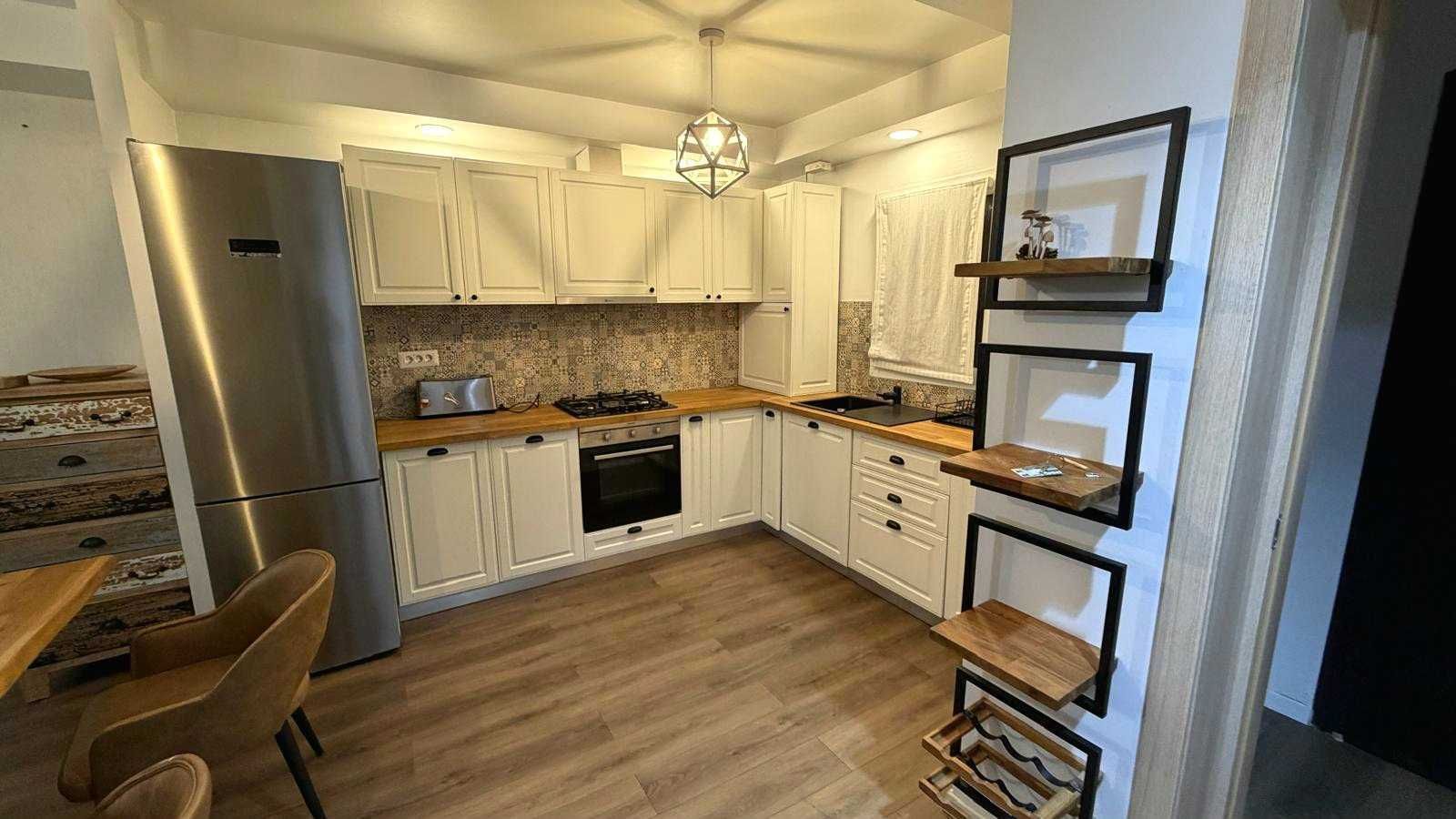 Vila 3 camere | Cosmopolis | Piscină | 2 parcări | Terasă - Poză 3