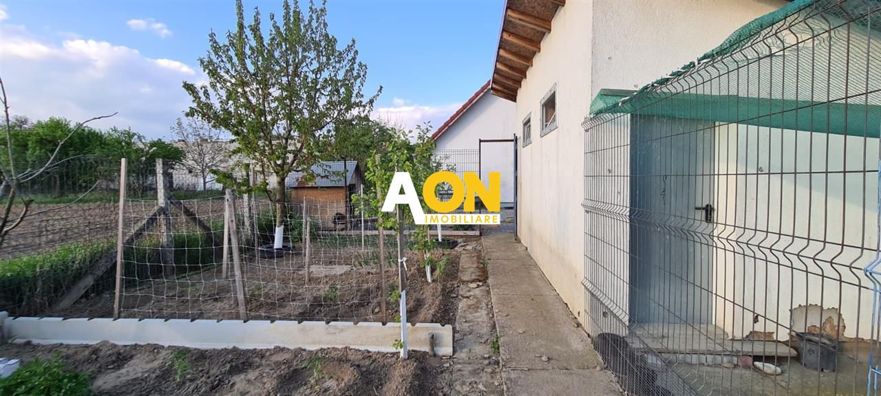 Casa pentru 2 familii, 7 Camere, 2 Garaje, 1500MP Teren - Poză 30