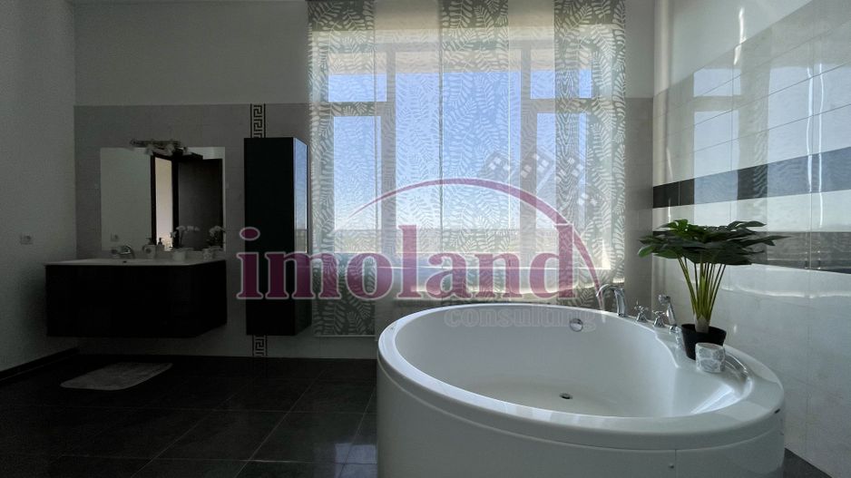 Închiriere Penthouse - 250 mp utili + 320 mp terasă panoramică | Iancu Nicolae - Poză 19
