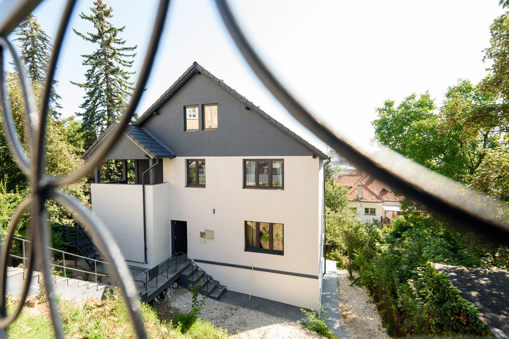 Vila de poveste, in centrul Brasovului, pe Drumul Cetatii - Poză 21