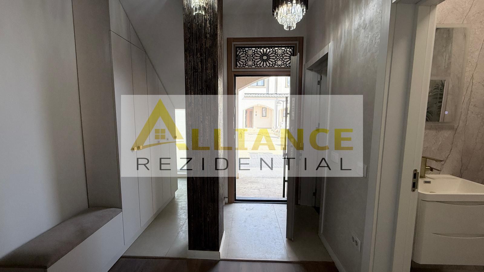 Duplex - 5 camere - 3 bai - 304 mp teren la intrare in comuna Berceni - Poză 9