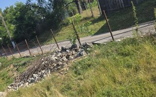 🏡 Teren de vânzare cu deschidere generoasă și acces la râu în Săcel - Poză 3
