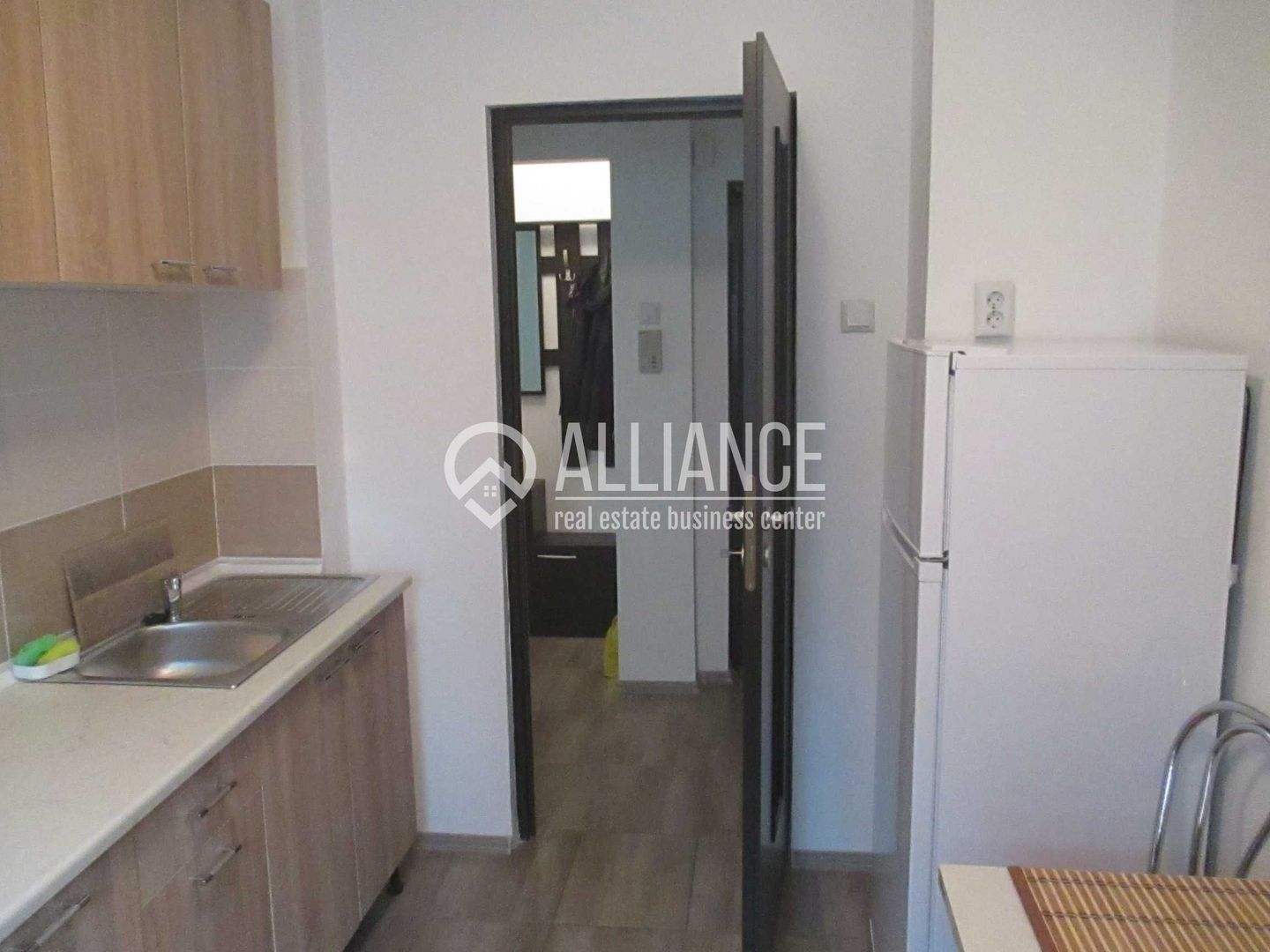 Închiriere: Apartament Modern 2 Camere, Tomis 2 (Cod 08) - Poză 4
