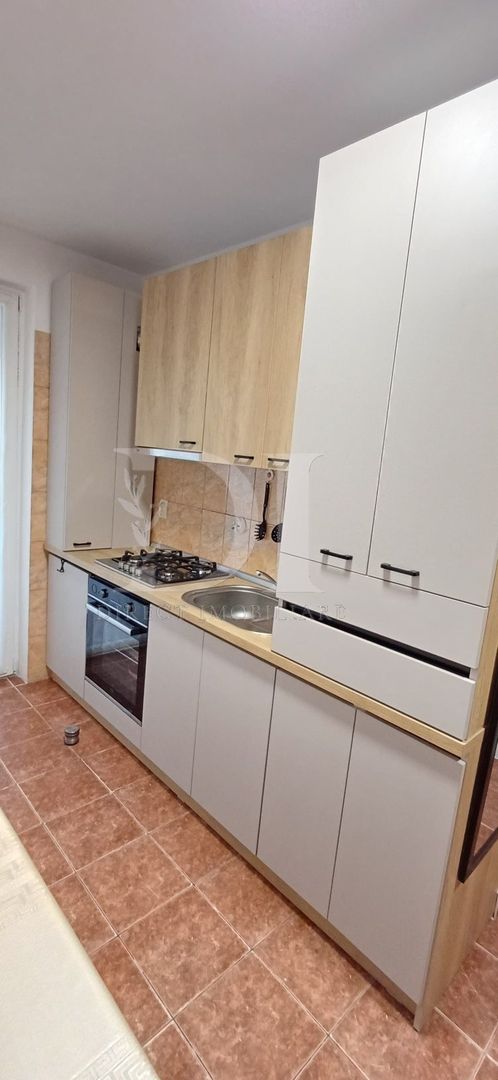 Apartament 1 camera /  Zona Eroilor - Poză 3