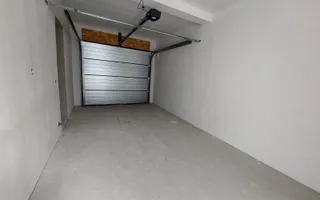 Casă spațioasă cu grădină în Florești, aproape de zona Somesului. - Poză 13