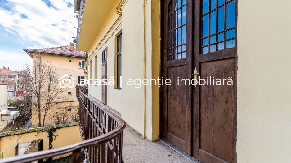 VANDUT! 2 apartamente unificate, B-dul Revoluției, Arad. Etajul 1 - Poză 5