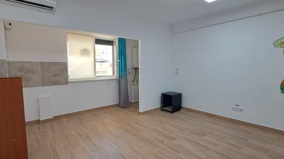 Chiajna - Ilie Petre, spatiu birou de inchiriat, langa Chiajna Mall - Poză 1