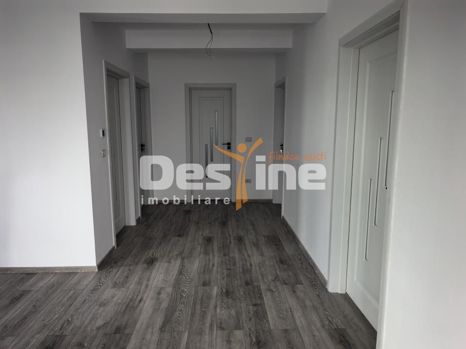 Casă individuală 3 camere 2 bai 313 mp teren Lunca Cetațuii - Poză 8