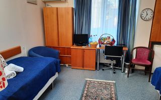 Proprietate versatilă, ideală pentru activități sociale, medicale sau - Poză 15