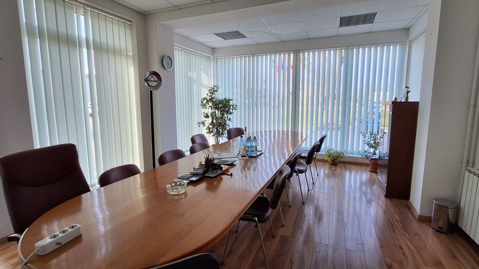 SPATIU SAD -birouri/alte destinatii si HALE - Poză 1