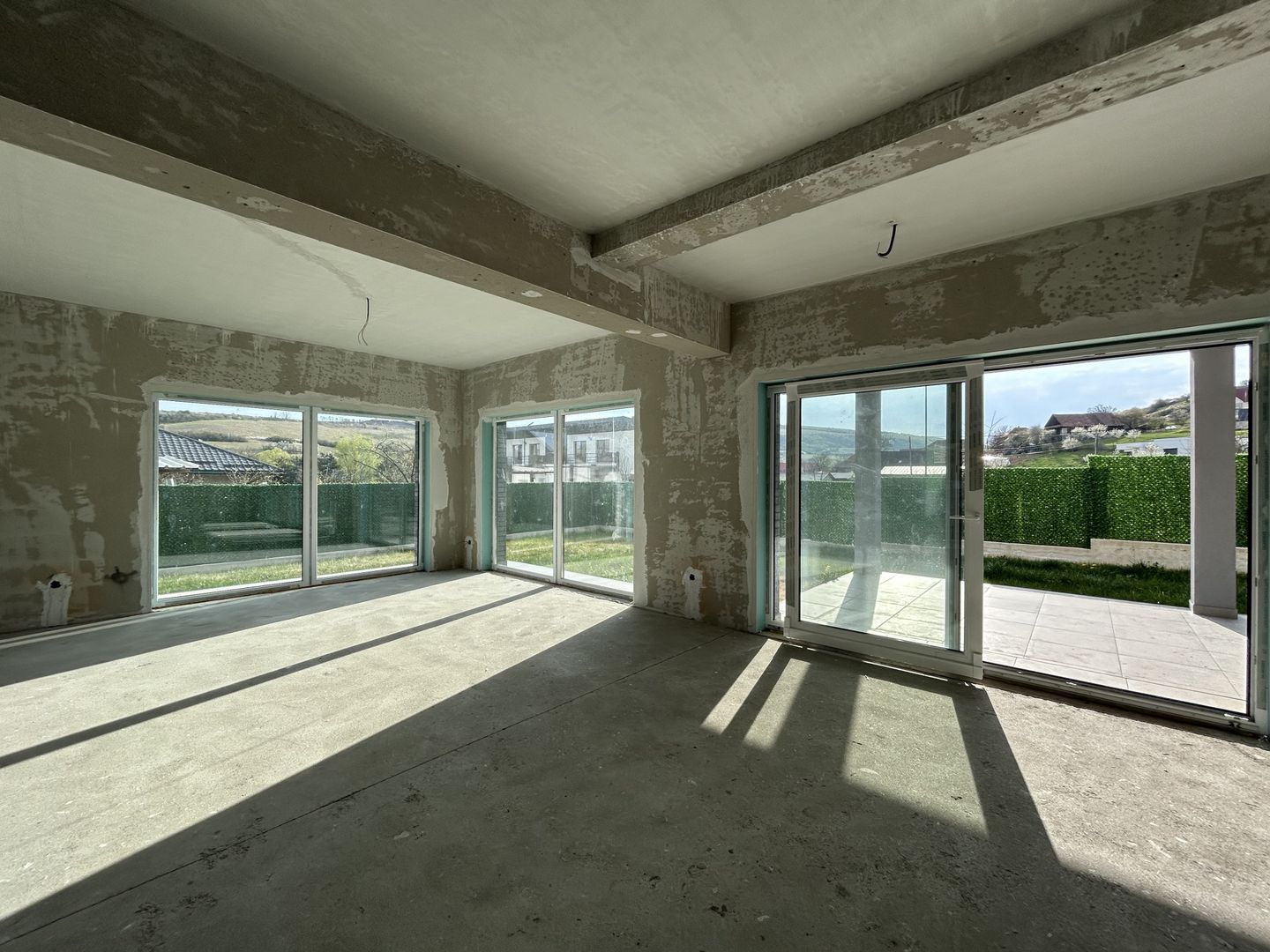 Casă modernă de vânzare Baciu – zona SunGarden - Poză 14