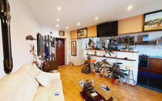 Apartament cu 3 camere de vanzare, etaj 1, Cetate - Poză 1