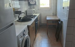 Apartament 3 camere de închiriat în Alexandru cel Bun, lângă Rond 28 - Poză 2