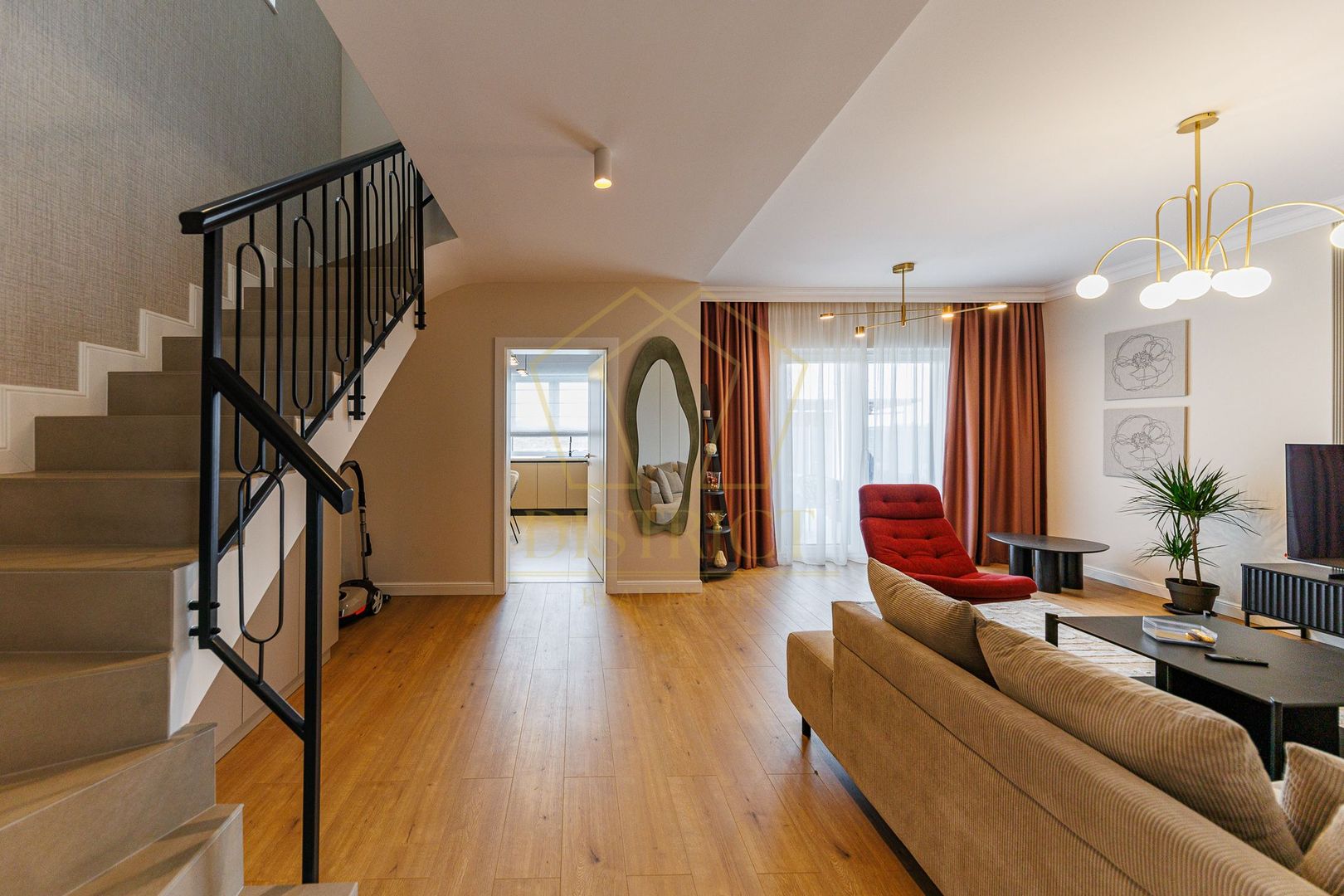 Duplex modern cu 4 camere despartit prin camera tehnica I Mosnita Noua - Poză 4