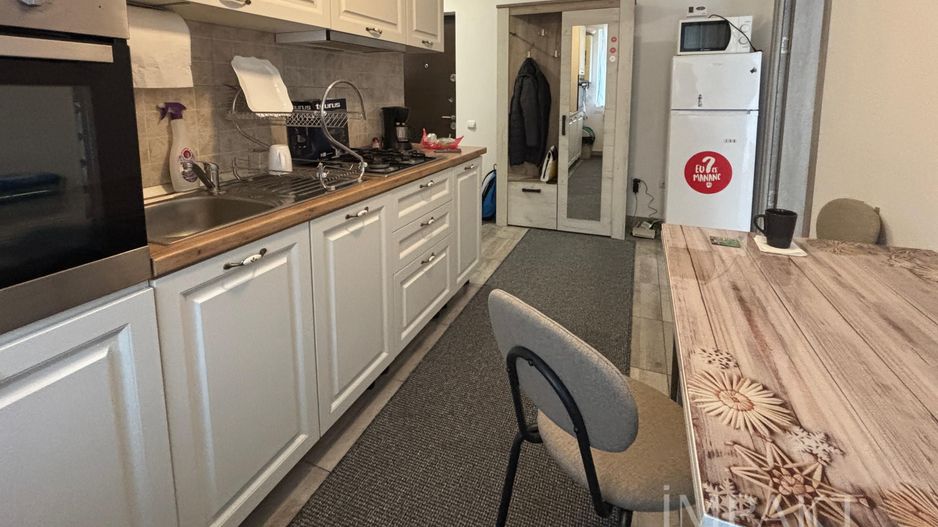 Apartament cu 2 camere- Zona Vivo - Poză 5