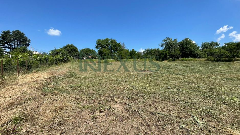 Casă bătrânească cu teren de 3.200 mp în Hertioana de Jos, jud.Bacău - Poză 9