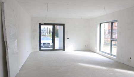 De Închiriere | Spatiu comercial | Calea Moldovei