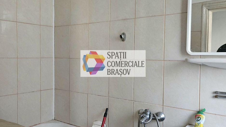 Casa individuala Sacele, 67 mp + 40 mp garaj + 515 mp curte - Poză 5