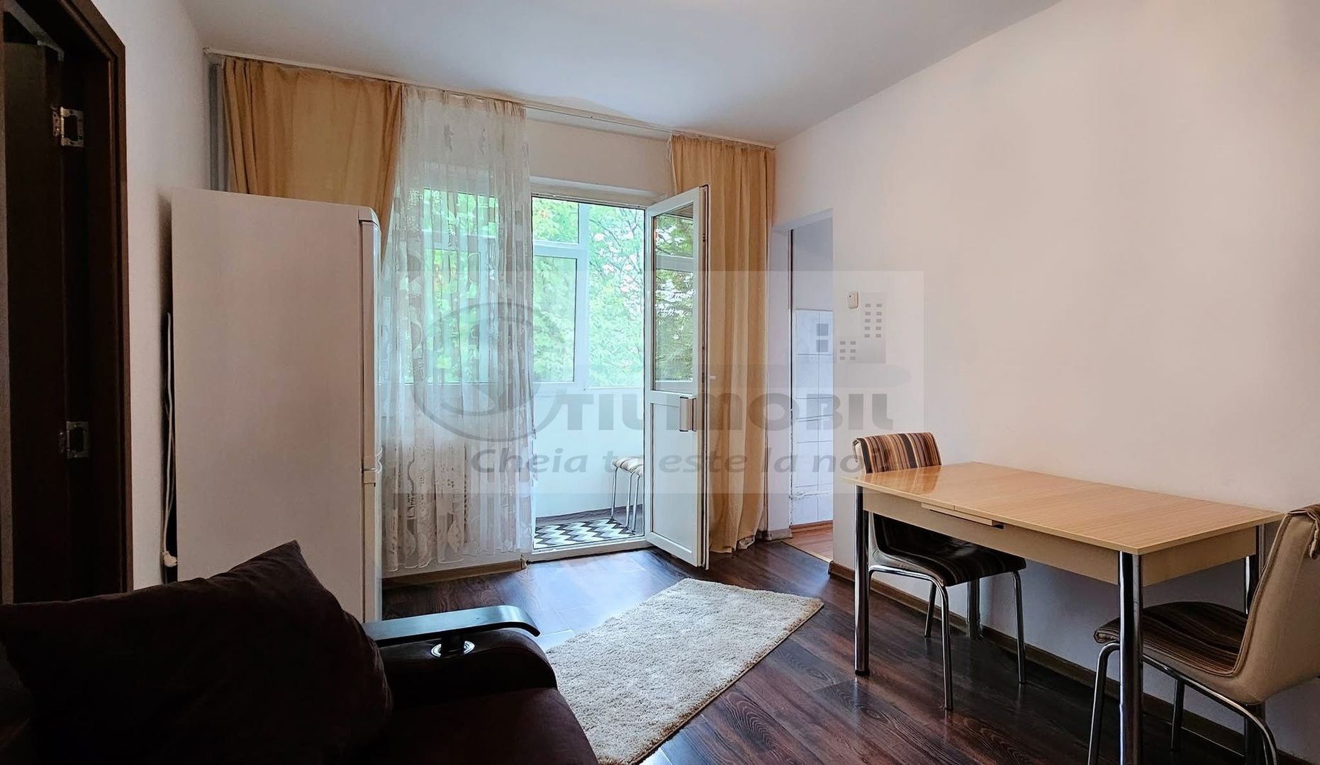 Apartament cu 2 camere si balcon - Tatarasi, Ateneu - 399€ - Poză 4