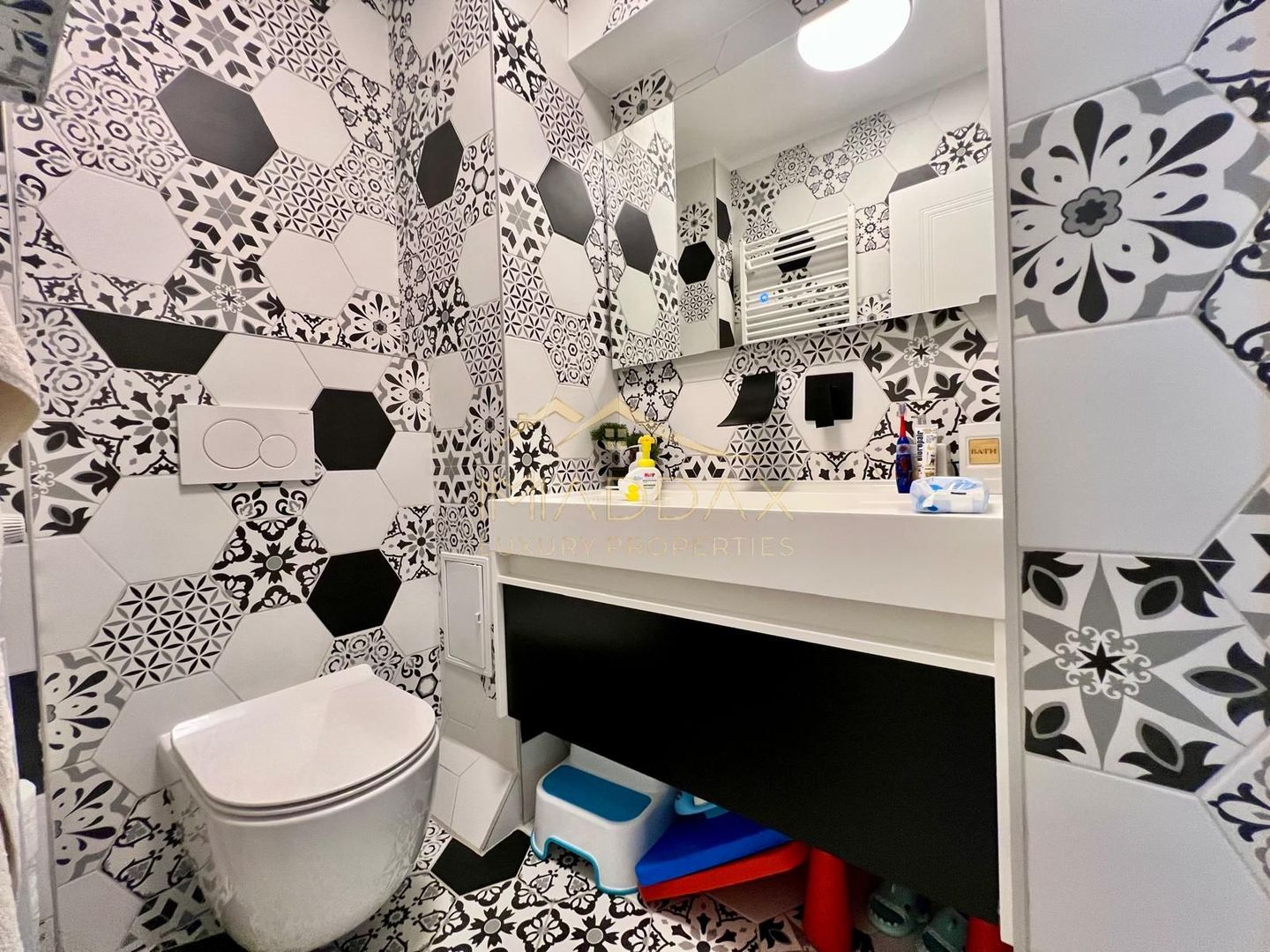 Apartament ***3 Camere // Unirii *700m Metrou* - Poză 38