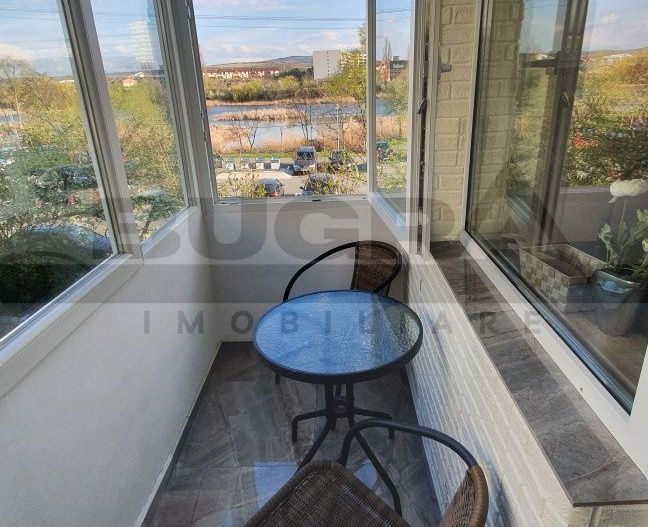 Apartament 3 camere, 52 mp, etaj intermediar, garaj, zona Intre Lacuri - Poză 8