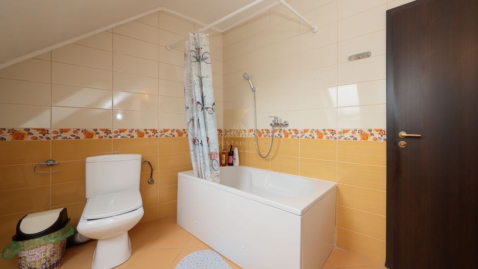 Reședință exclusivistă cu potențial investițional în centrul Cristian - Poză 8