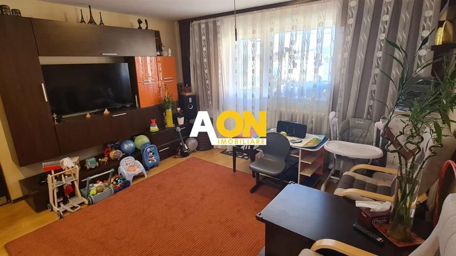 Apartament cu 3 Camere, Etaj 1, Zona Kaufland - Poză 5