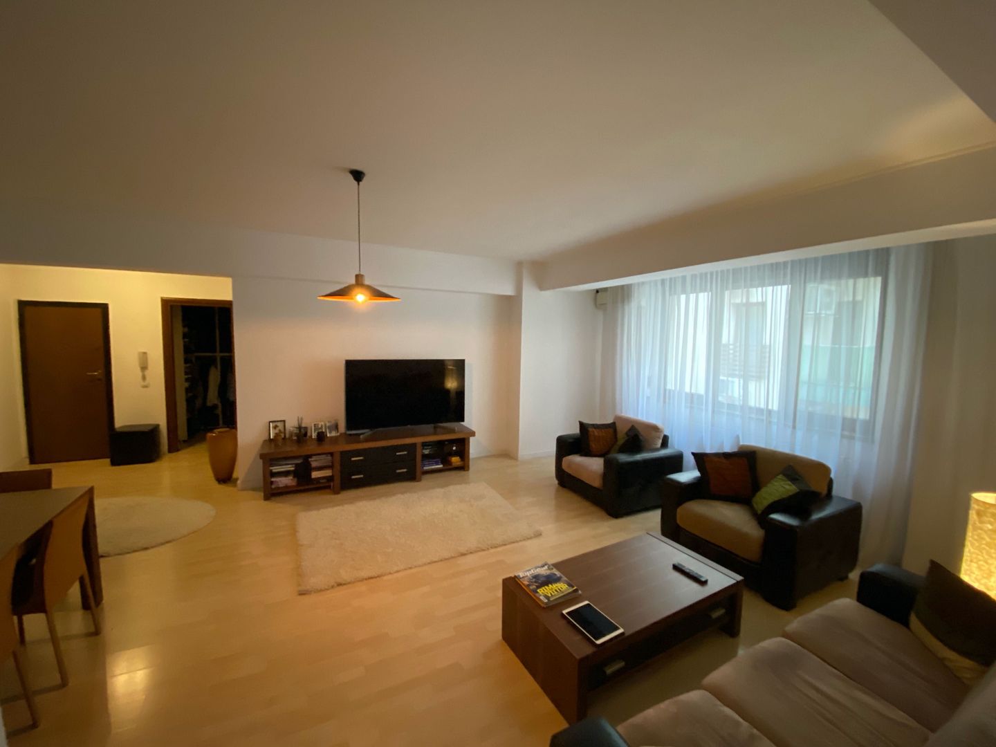 Inchiriere apartament 3 camere zona Mall Vitan - Poză 1