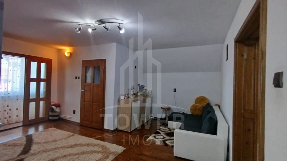 Titlu: Casă individuală spațioasă cu panouri solare – Zona Piața Cluj, Sibiu - Poză 10