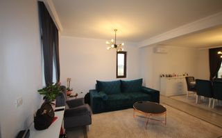 Modern si primitor - Poză 9