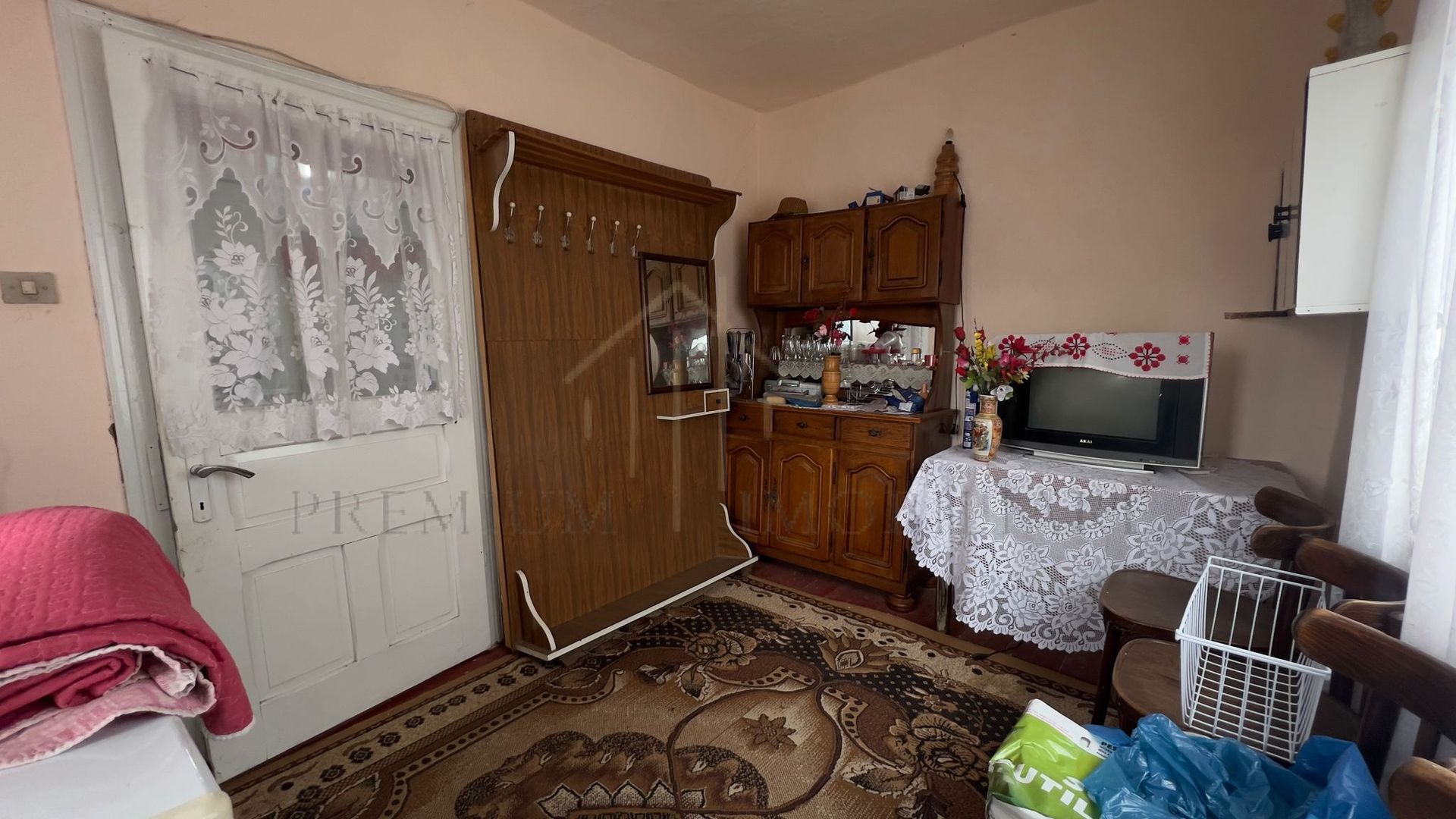 Casa de vanzare in statiunea turistica Tg-Ocna - Poză 14