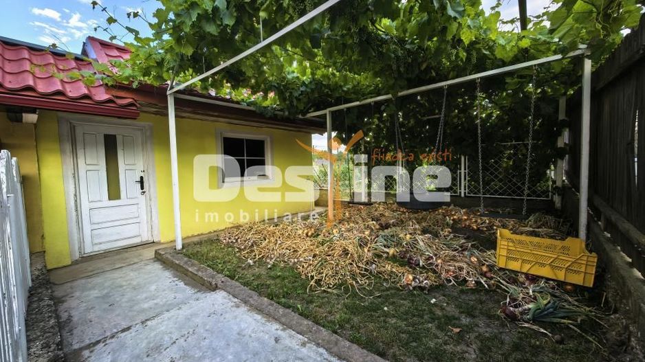 Casă individuală 4 camere 2 garaje 150 mp + anexa și gradina - Poză 21