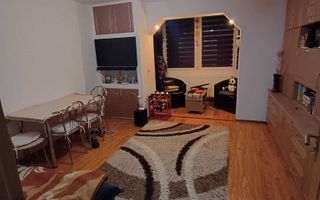 Oferim spre vânzare apartament cu 3 camere Dambu Pietros - Poză 2