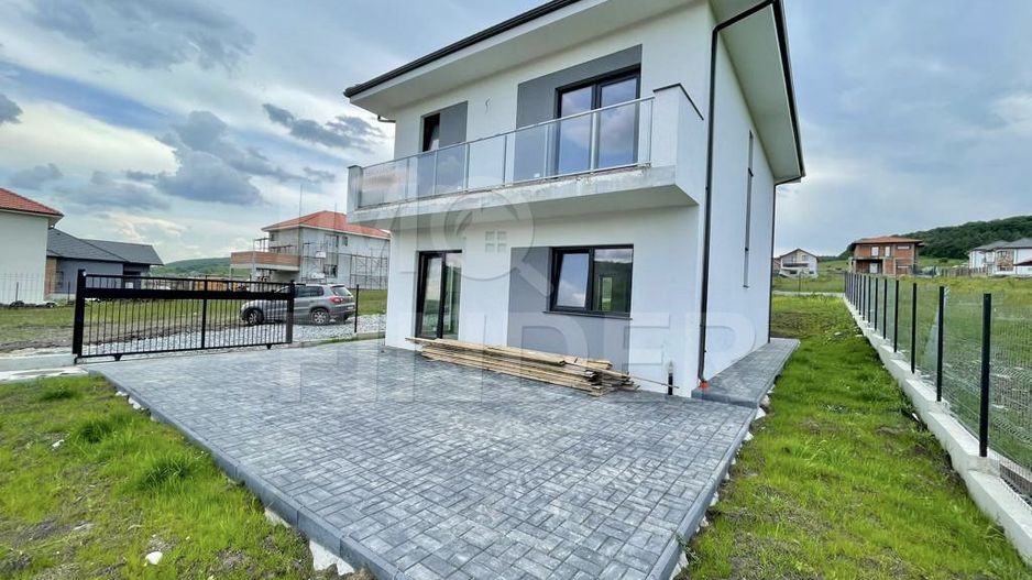 Vânzare casa individuală, Chinteni, 500 mp teren - Poză 1