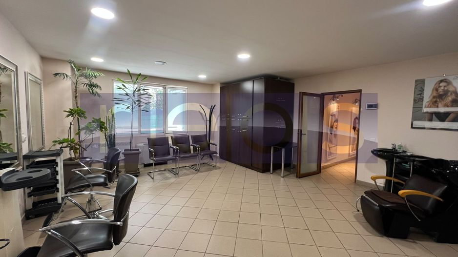 VANZARE SPATIU COMERCIAL | LOC DE PARCARE | ZONA DECEBAL - Poză 2