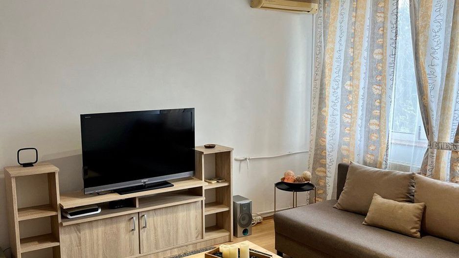 Apartament spatios metrou Unirii - Poză 1