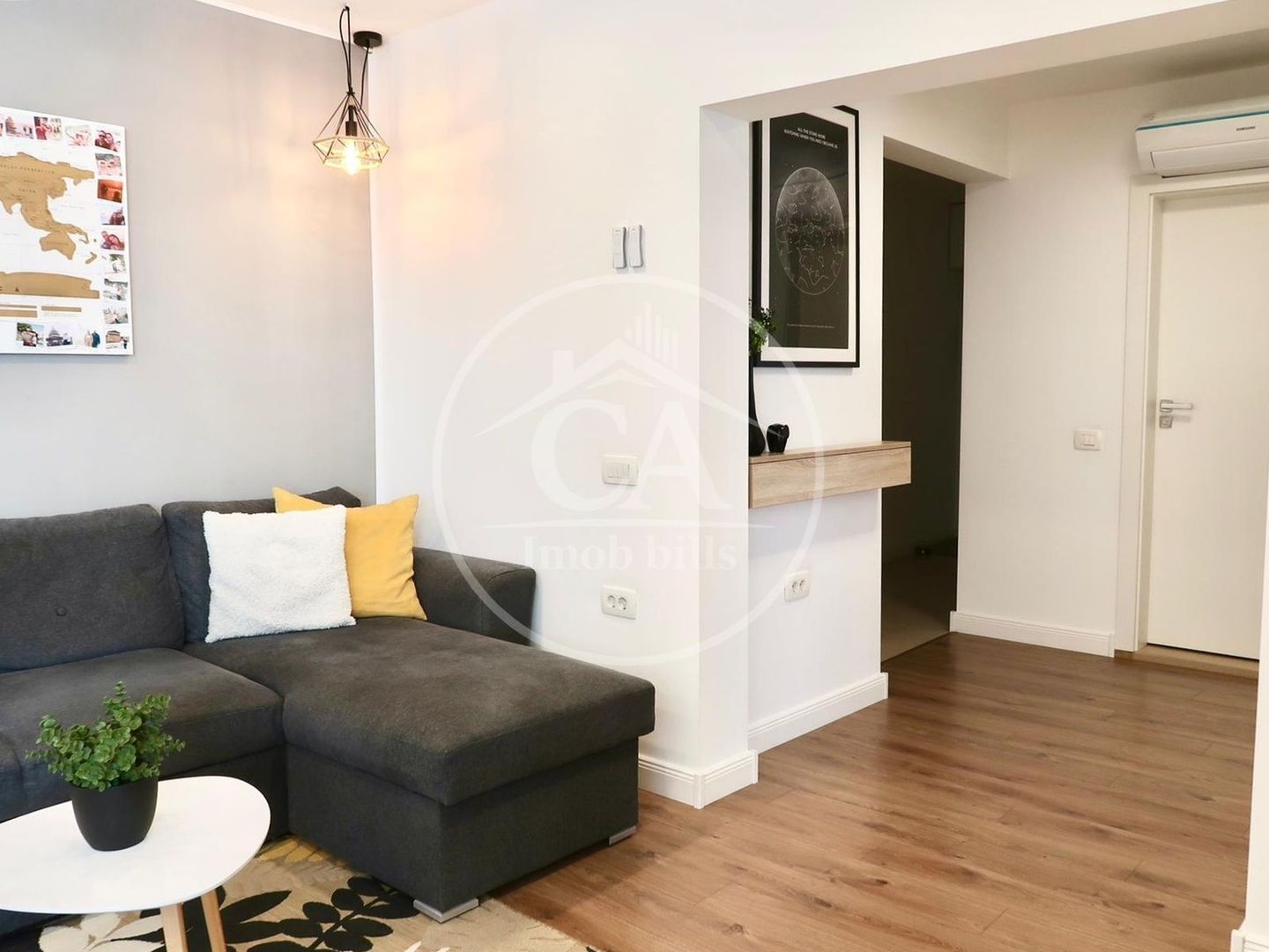 Apartament de vanzare  cu 3 camere Lux in zona Rogerius, Oradea. - Poză 7