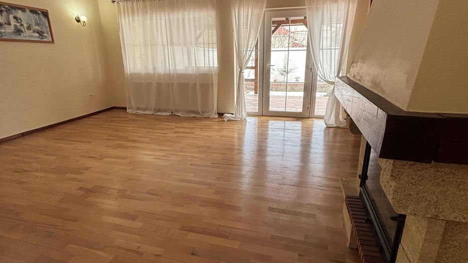 Vilă primitoare zona Modern - Poză 26