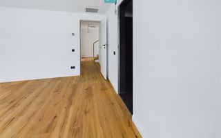 Penthouse in zona de Nord - Poză 9