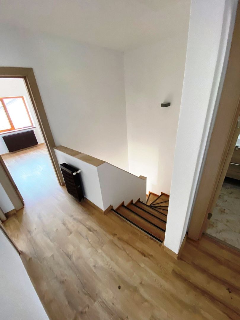 Casa tip duplex in Stupini - Poză 5