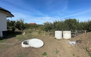 CASA CU 11 ARI TEREN - DRUM PRIVAT - LIVADA - Poză 14