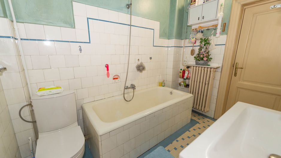 Casa de vanzare, 138 mpu, 244 teren, curte, garaj, Cartierul Domenii - Poză 8