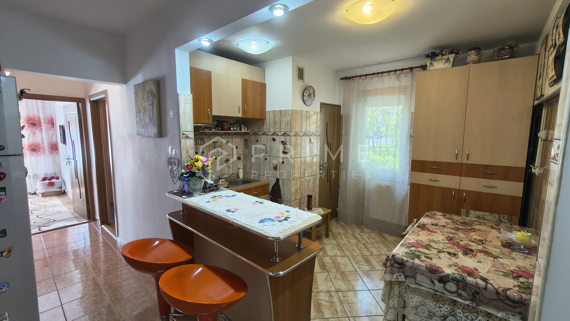 Apartament 3 camere/ Decomandat/ 2 Bai/ Parter/ Bd. Pandurilor - Poză 4