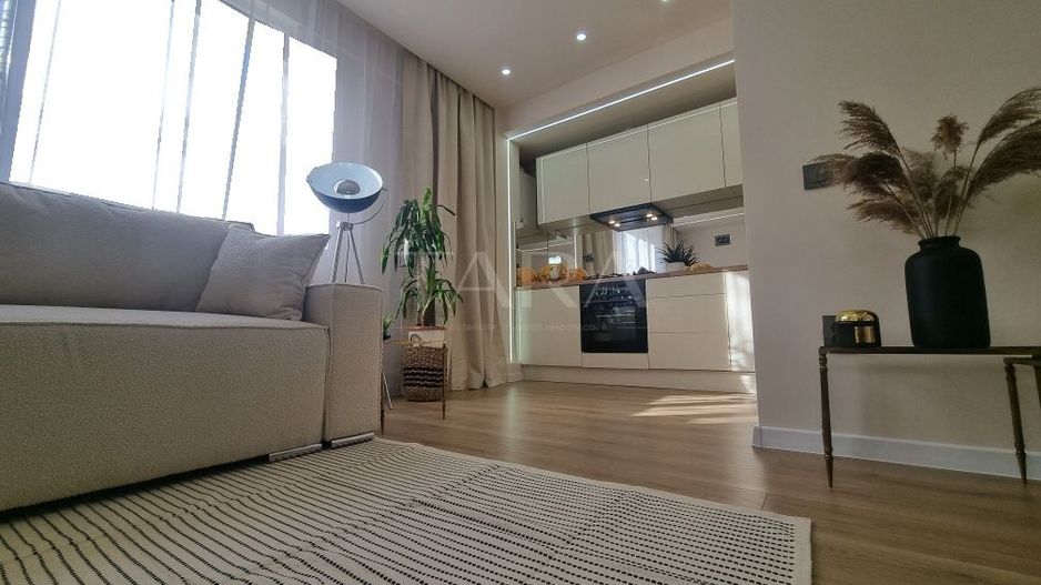 Oportunitate rară în zona ultracentrală, 2 camere, complet renovat. - Poză 5