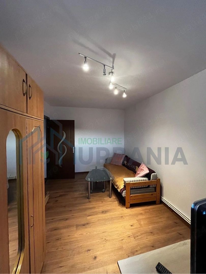 Apartament 2 camere renovat, mobilat, Târgu Frumos, lângă Biserica Sf. Parascheva - Poză 1