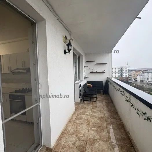 Decomandat Apartament Spatios Cu Parcare Subterana - Poză 8
