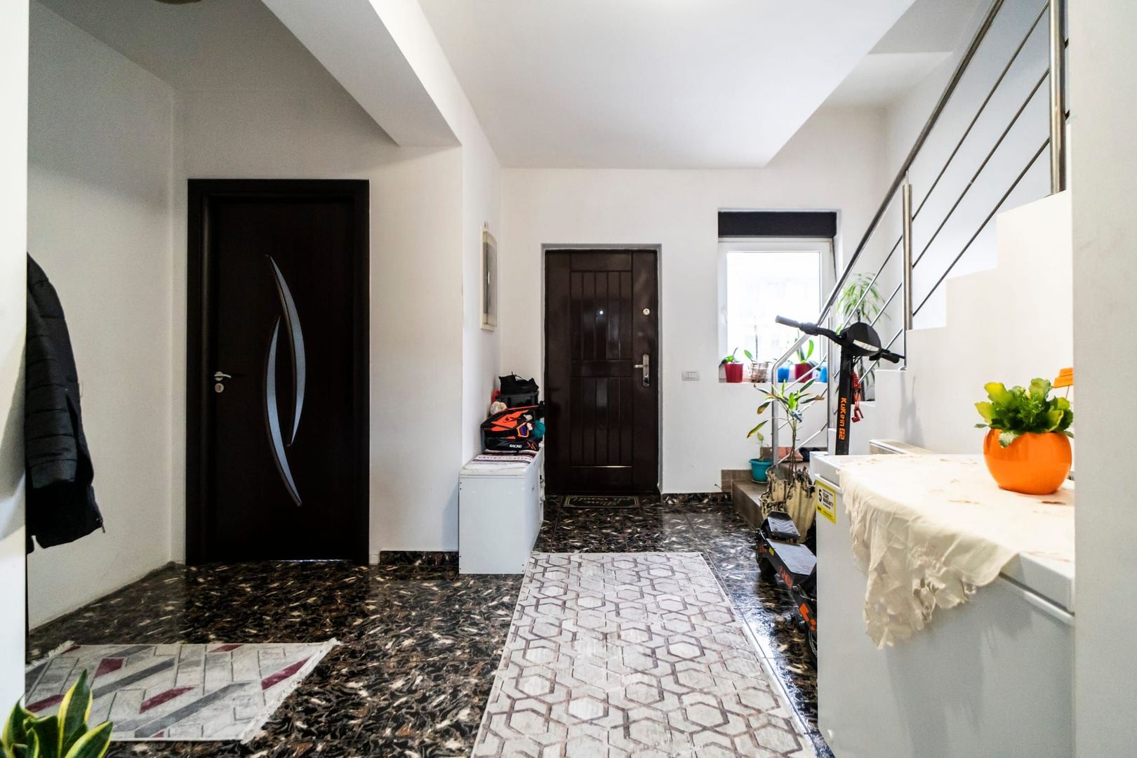 Ciorogarla, casa P+1Et+Pod, duplex, teren 434 mp, statie STB la 300 m - Poză 17
